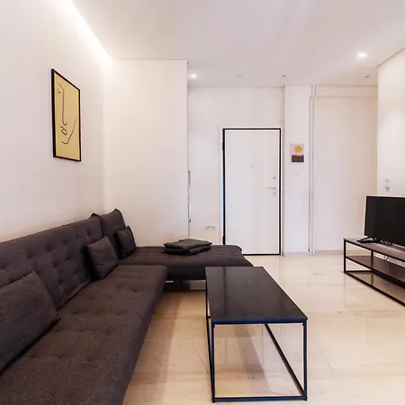 Cozy - Bright & New Apart. - Downtown *